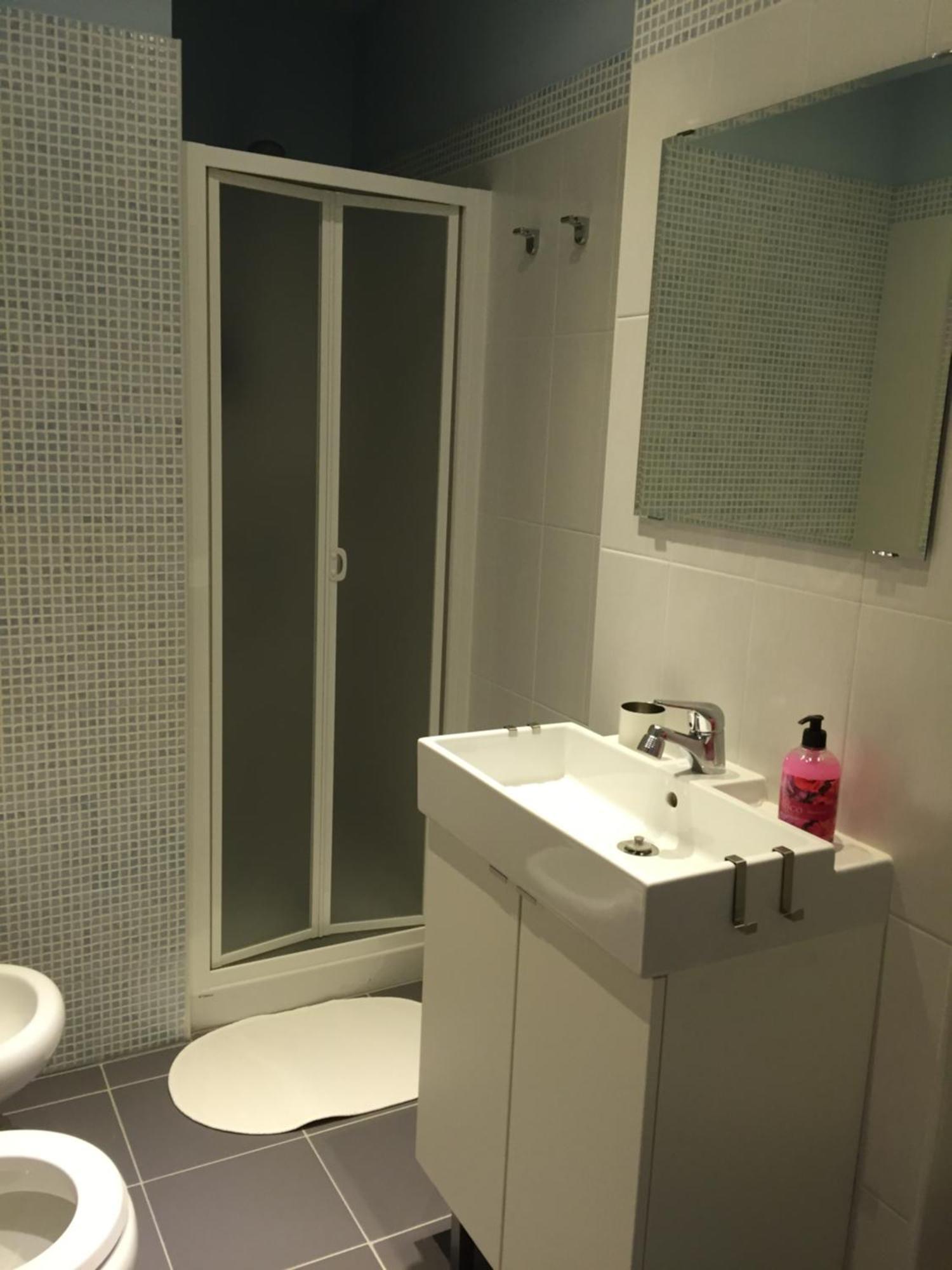 B&B Sorgente 23 ซาแลร์โน ภายนอก รูปภาพ