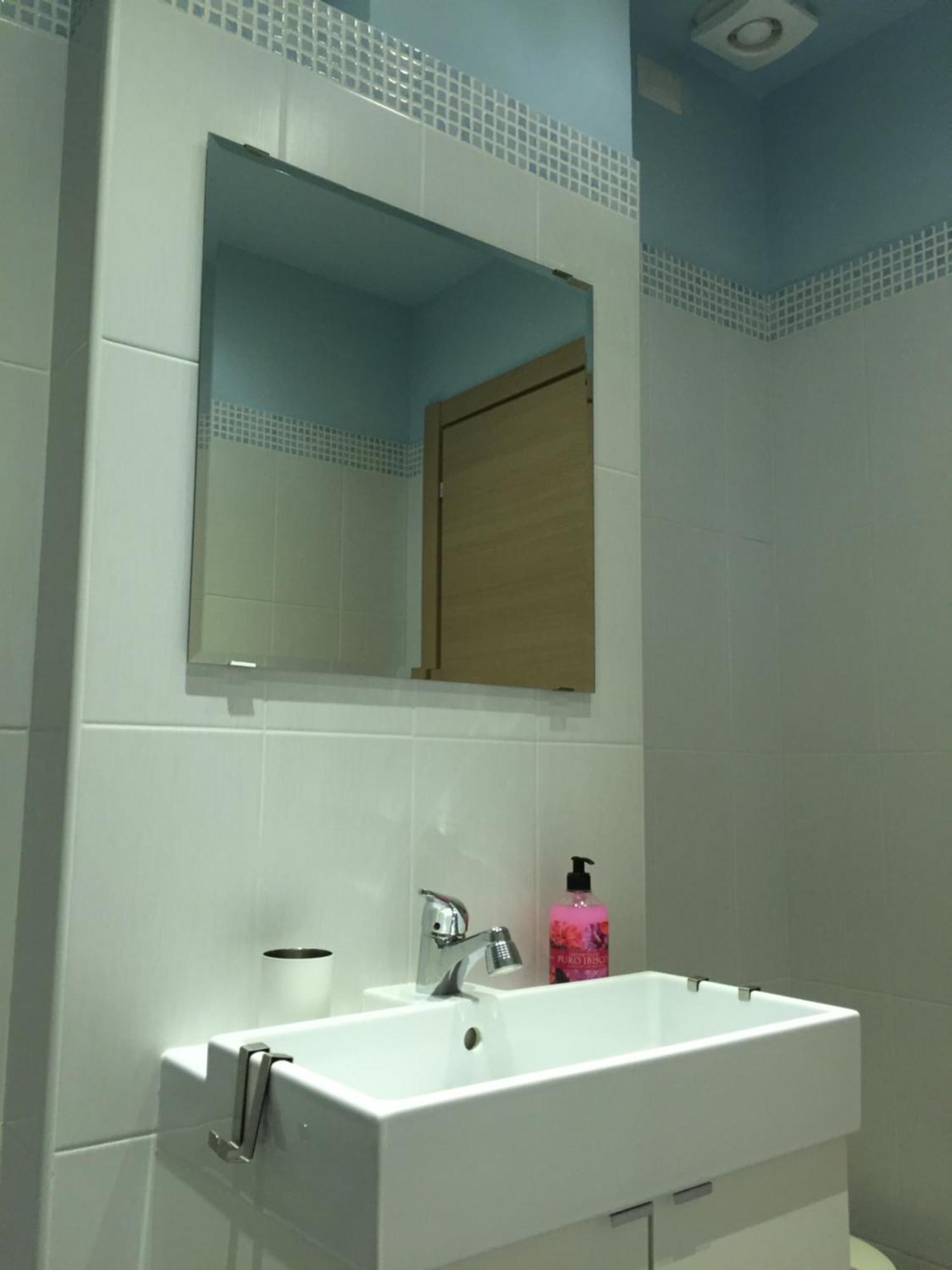 B&B Sorgente 23 ซาแลร์โน ภายนอก รูปภาพ